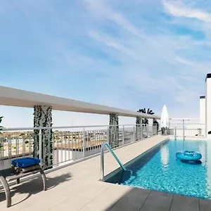 https://apartamento-playa-estepona.1costadelsol.com